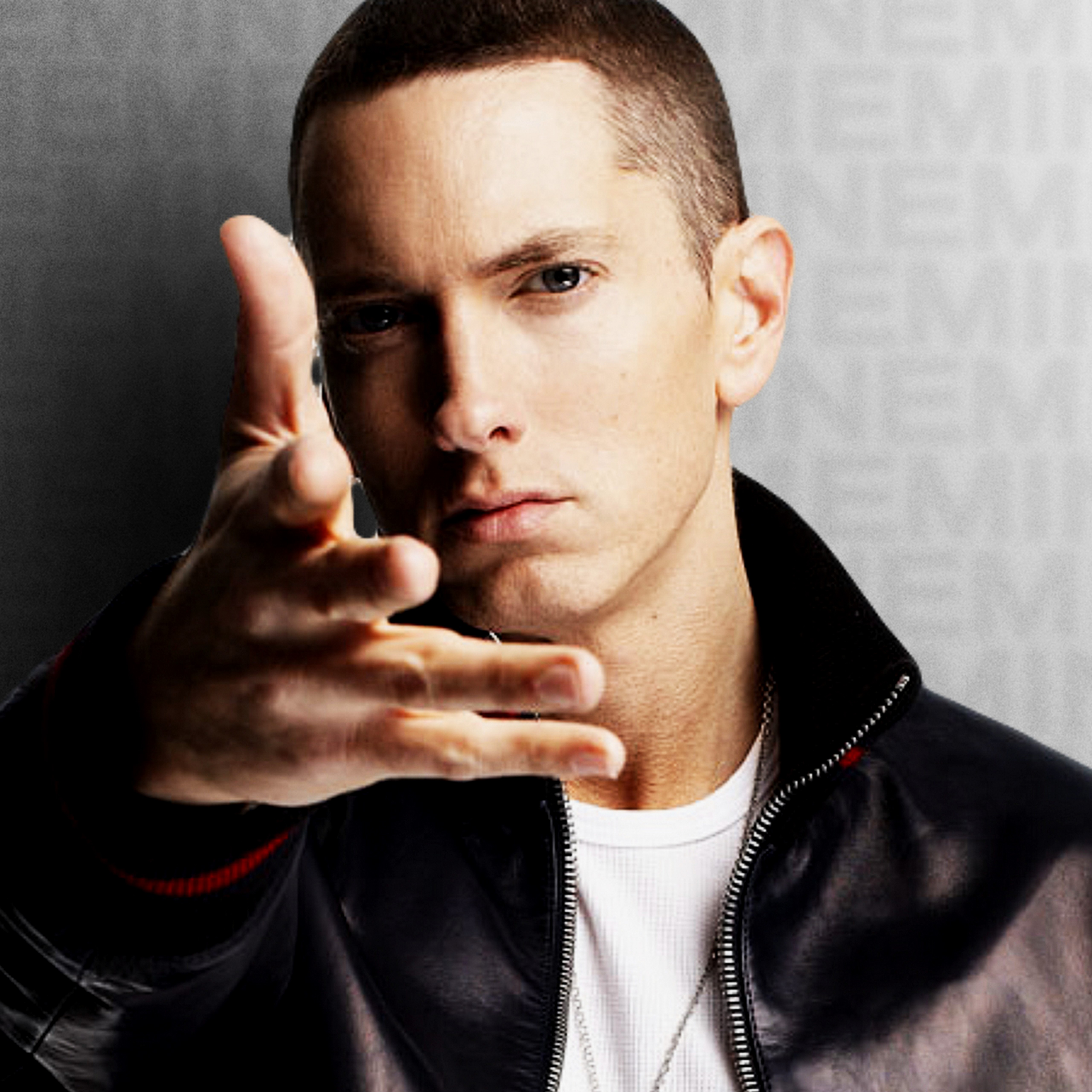 Eminem Threatens Mariah Carey5120 x 5120